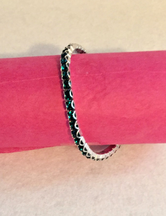 TOUCHSTONE SWAROVSKI CRYSTAL MAY EMERALD BIRTHSTONE STRETCH BRACELET NWT