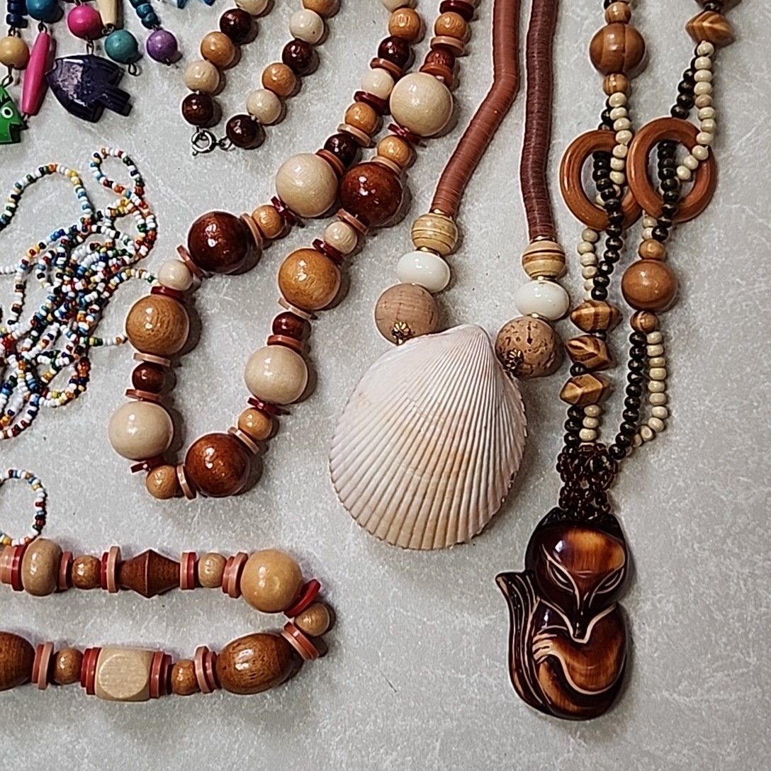 Vintage Wood Beaded Necklace Lot Shell Chunky Fish Raccoon Mask Ethnic