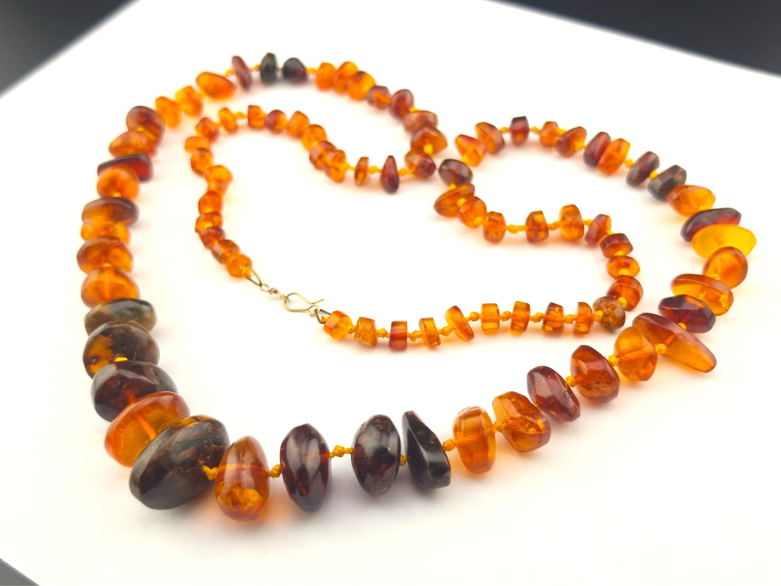 Victorian Natual Baltic Honey Amber Nugget Hand Knotted Graduated Beads Necklace