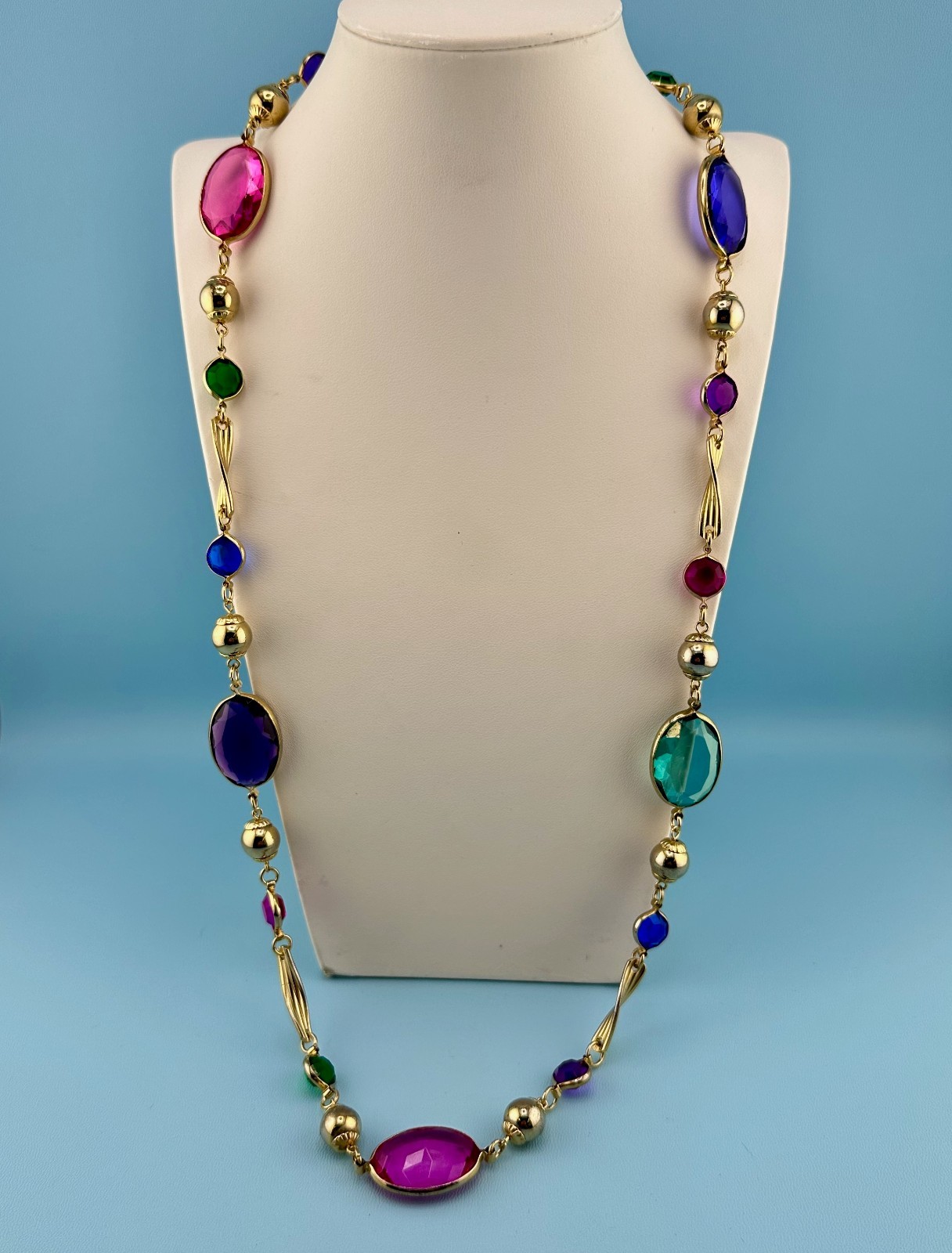 Vintage Open Bezel Lucite Necklace Gold Tone Multicolor Oval Round Faceted