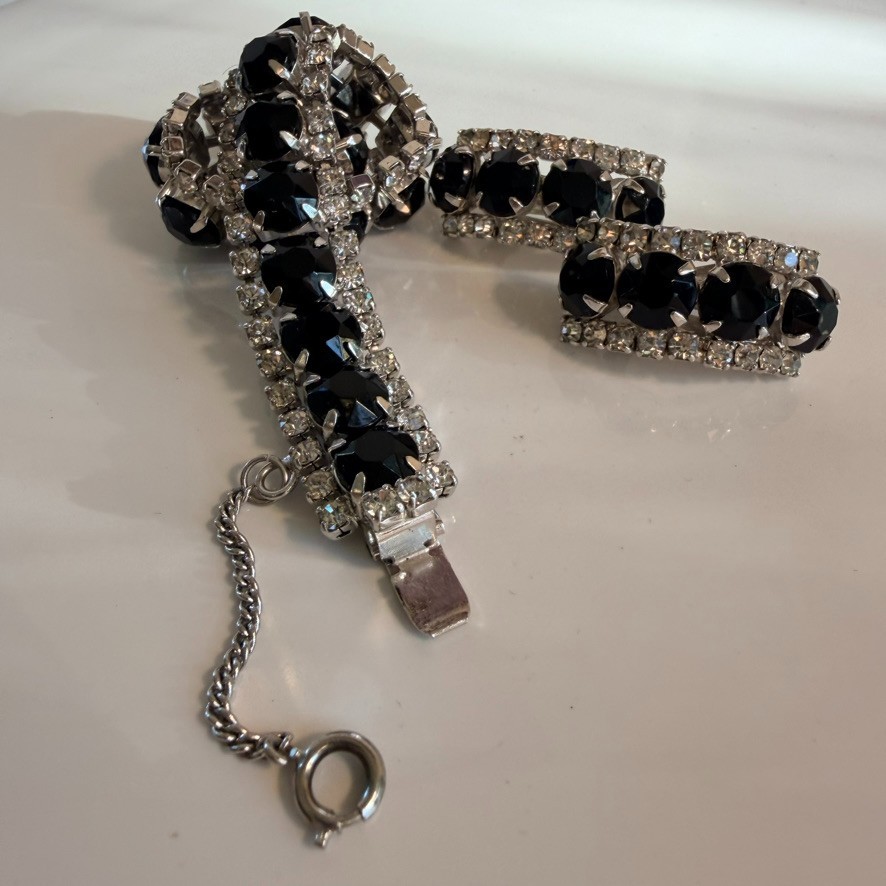 Vintage Kramer Of New York Bracelet Earrings Set Demi Parure Signed Black Clear