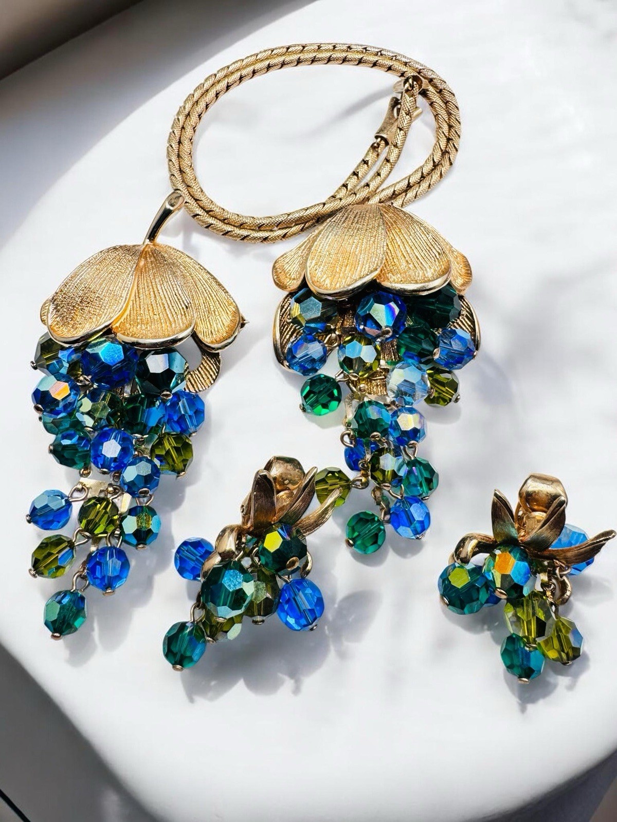 Vintage Schrager Blue Green AB Glass Dangle Bead Necklace Brooch Earrings Set
