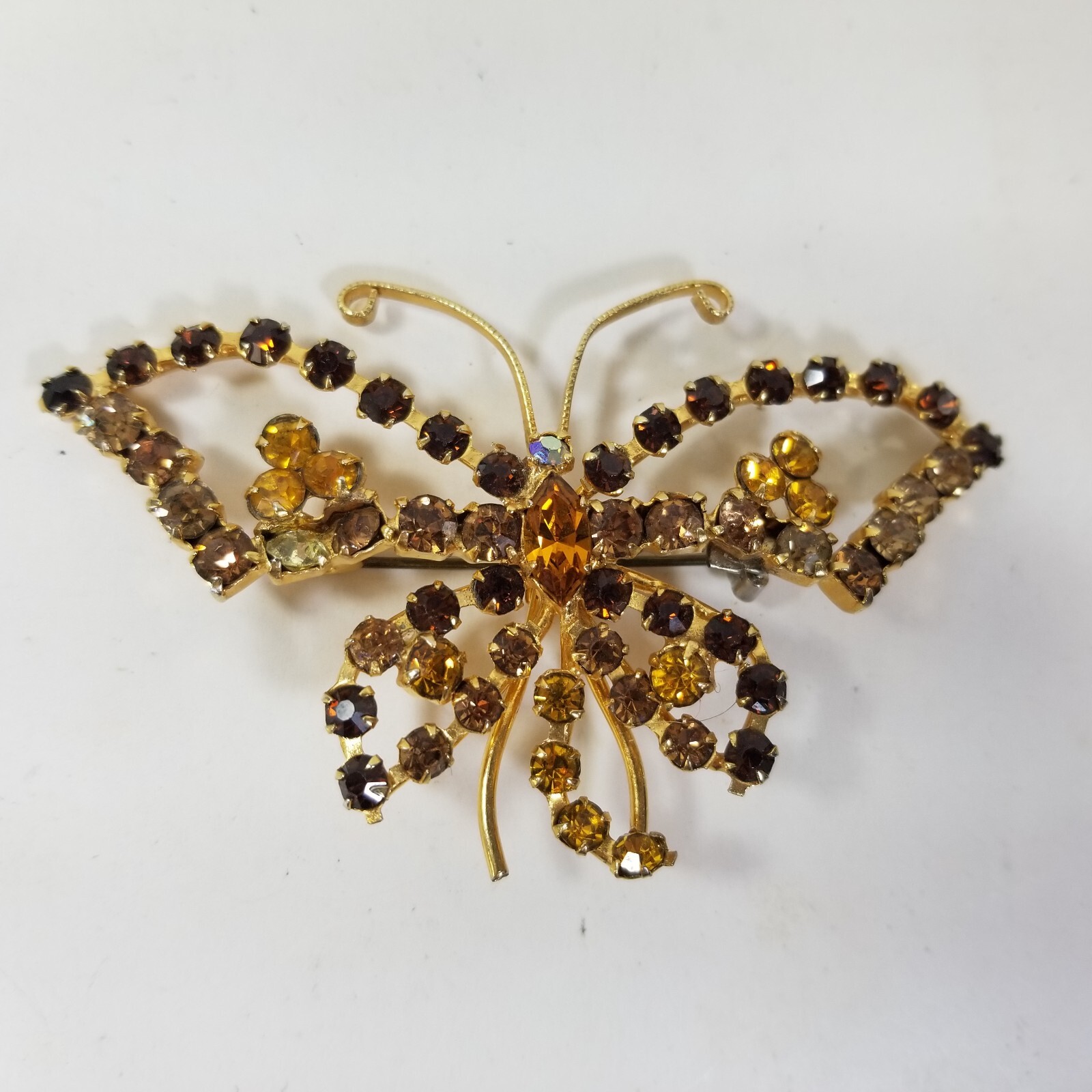 Stunning Brown/Amber Tone Austrian Brooch Flutter Wings Gold Tone Large