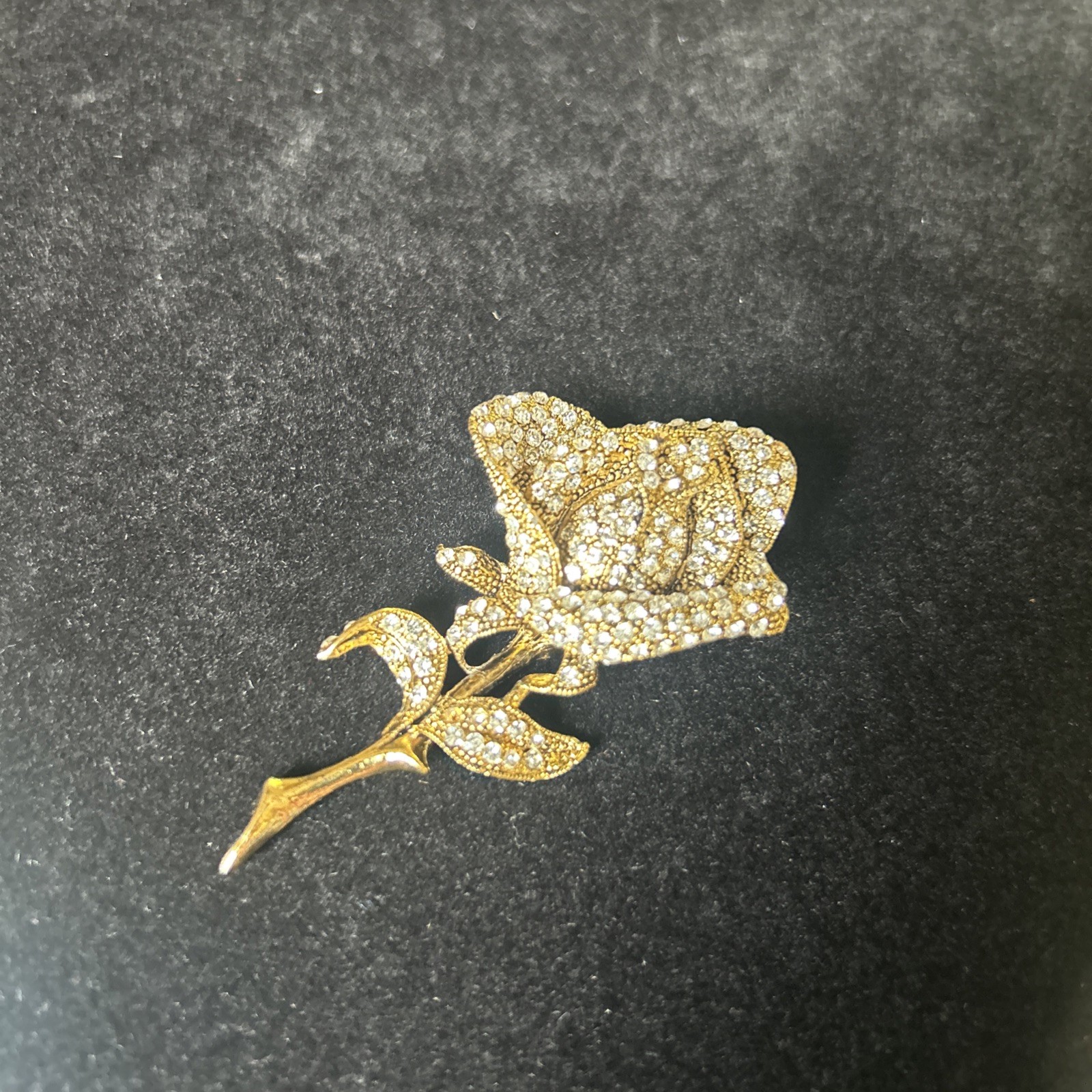 Elegantly, beautiful Gold Color Rose Pin With rhinestone Accents
