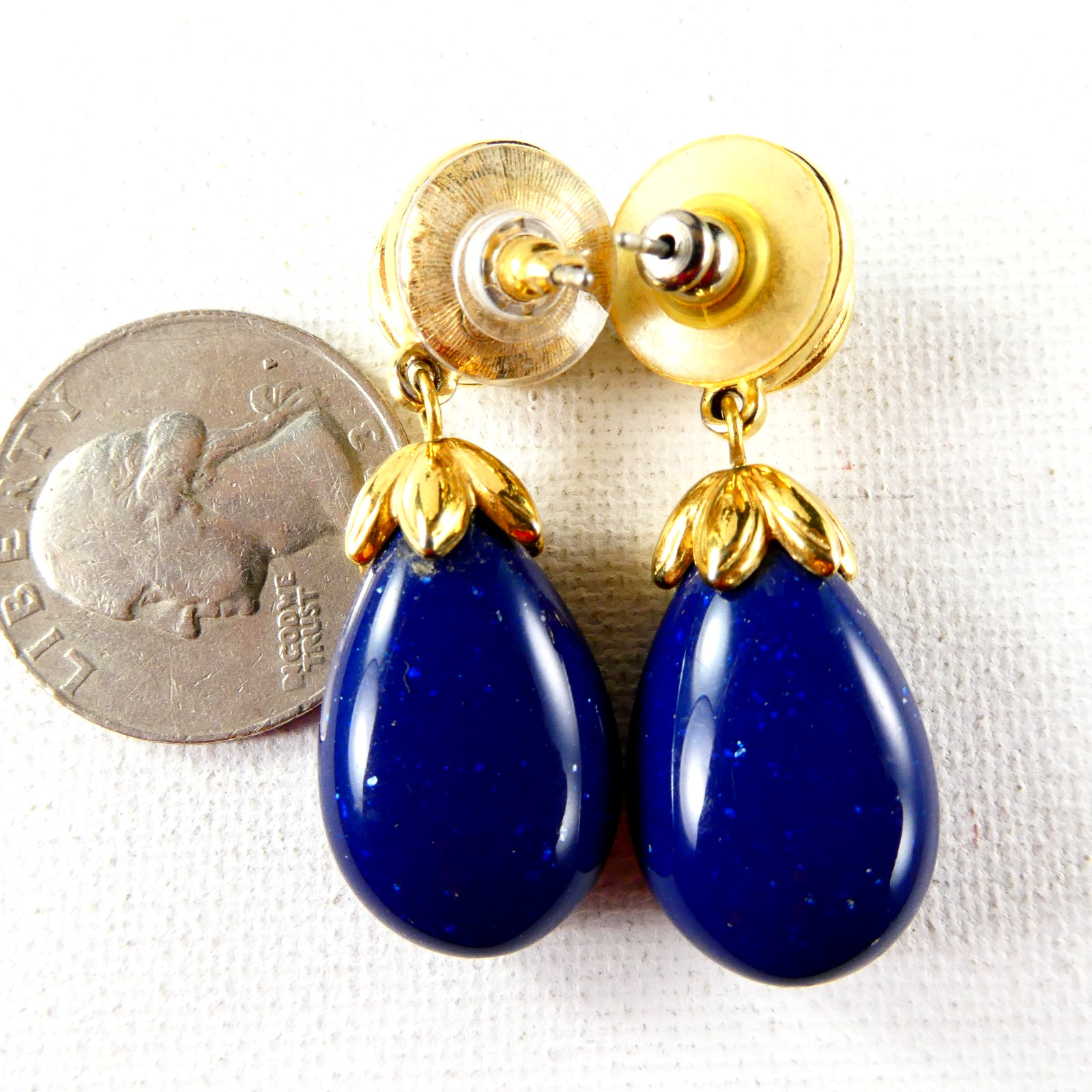 Lovely Vintage Blue & Green Teardrop Dangle Earrings Pierced Designer Quality