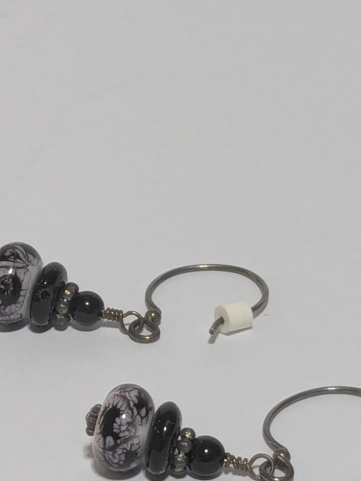 Vintage Lamp Glass Bead Flower Design Hook Dangle Earrings 1″. Silver Tone.