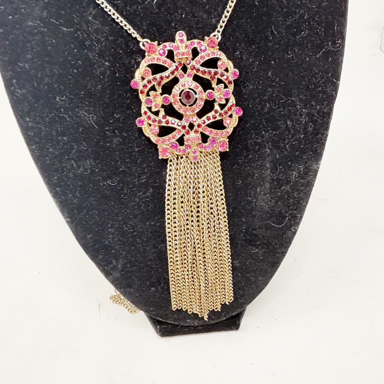 Round Entwined Pink Red Stone Filigree Necklace With Fringe Detail Up To 24”