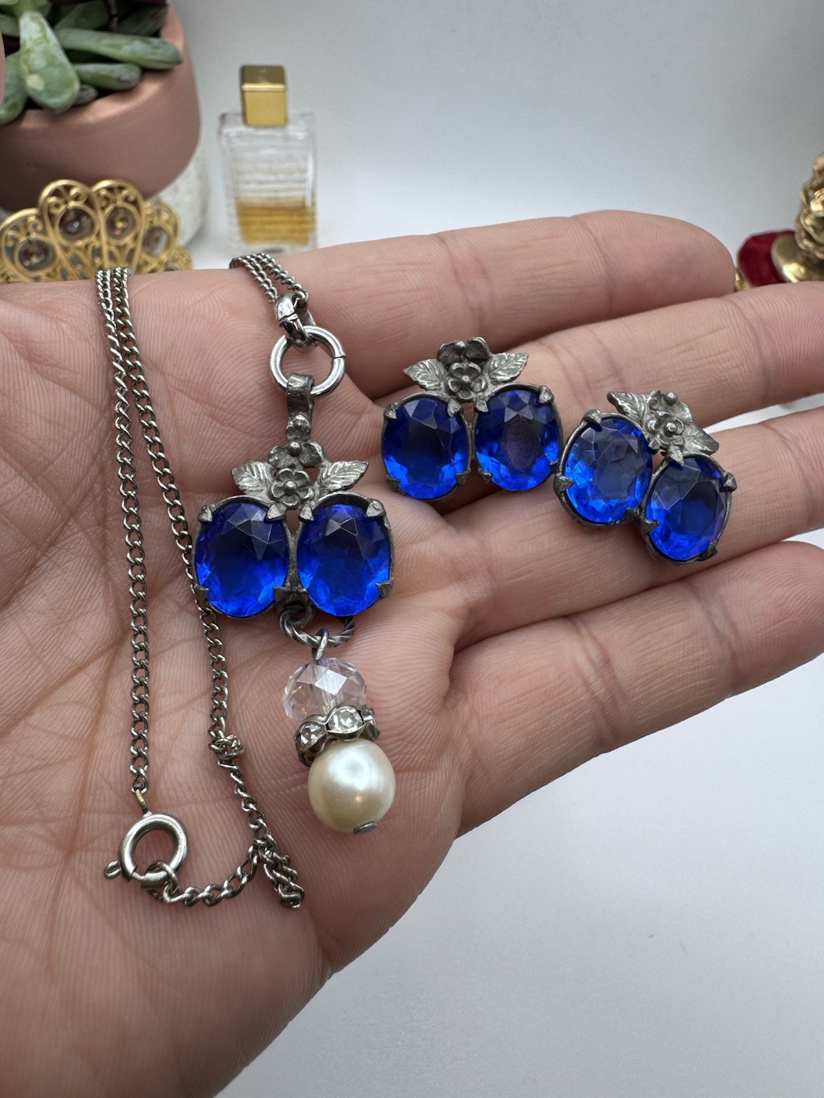 Vintage Circa 1920s Art Deco Necklace & Earrings Set Blue Glass Pearl Floral