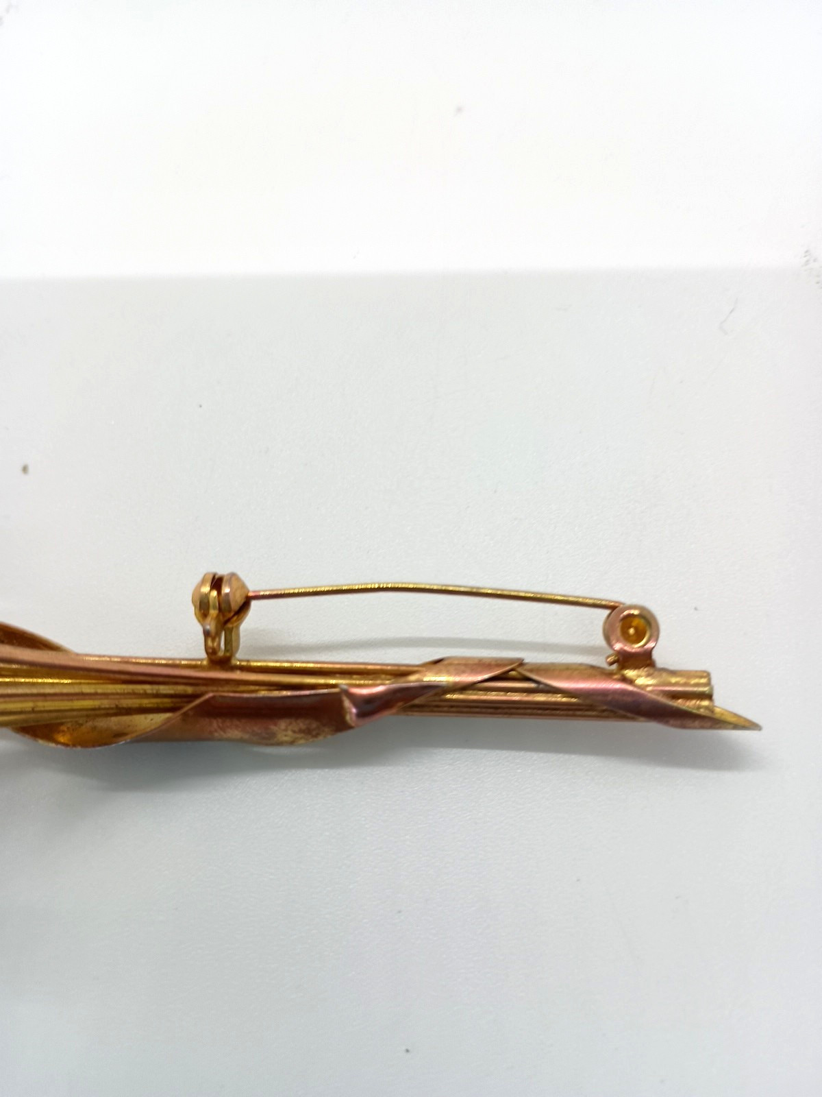 Vintage Gold Tone Brooch Pink Crystal Bead Spray Cattail VGC Retro