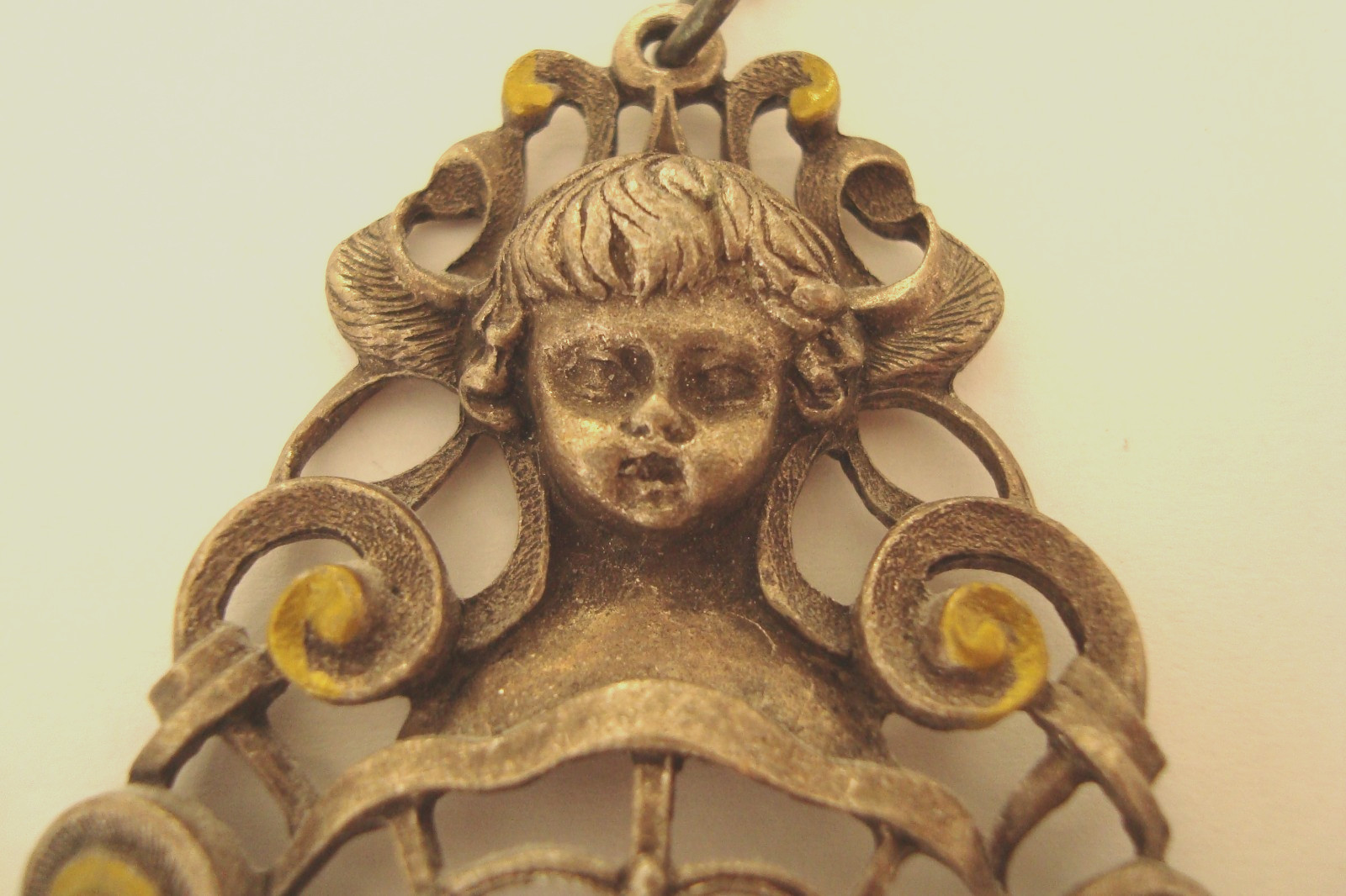 Vintage SILKA German Style Pewter Art Deco Cherub Pendant or Ornament (J144)