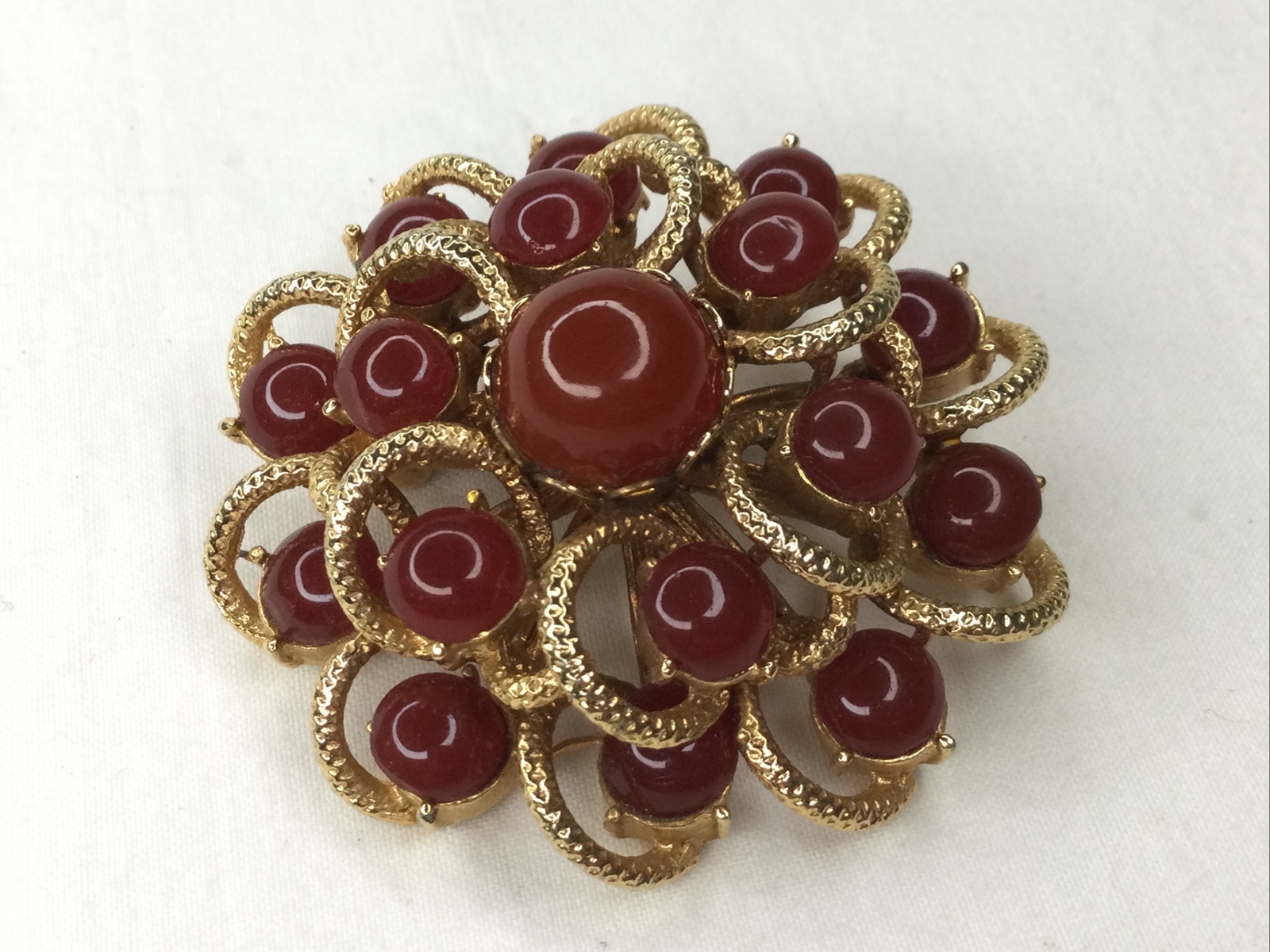 Vintage Sunburst Flower Swirl Brooch Pin Carnelian Goldtone 2” Multi Stone Retro