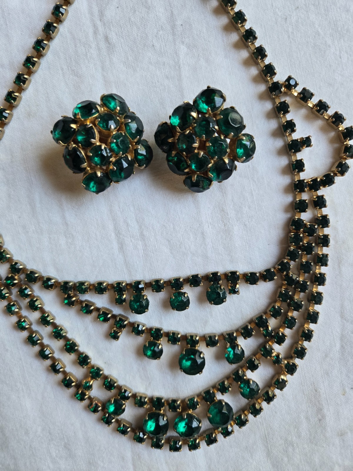 Vintage Emerald Green Rhinestone Festoon Costume Jewelry set # DD