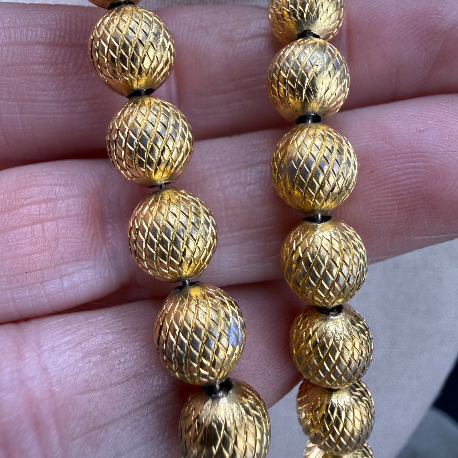 Vintage Trifari Necklace Gold Tone Beaded Metal 15”