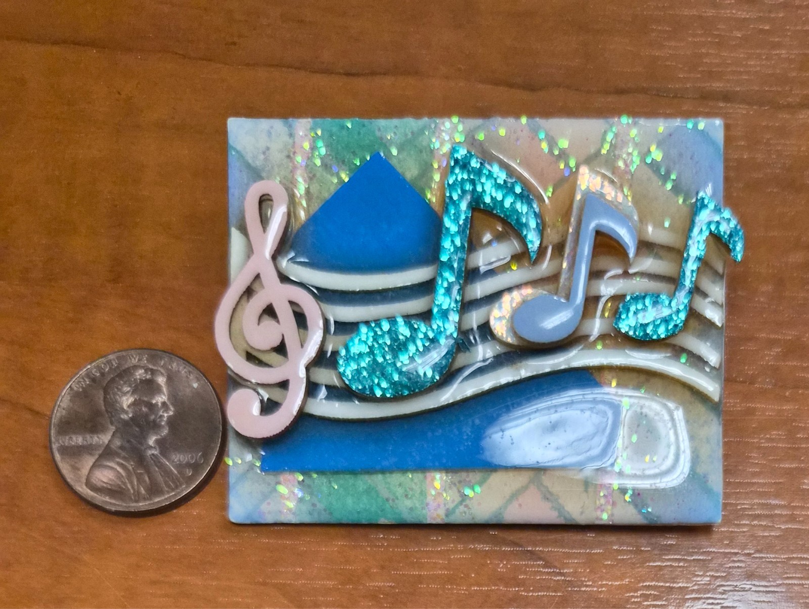 Vintage Music Pins by Lucinda USA Pink Clef & Glitter Eighth Notes Pin / Brooch