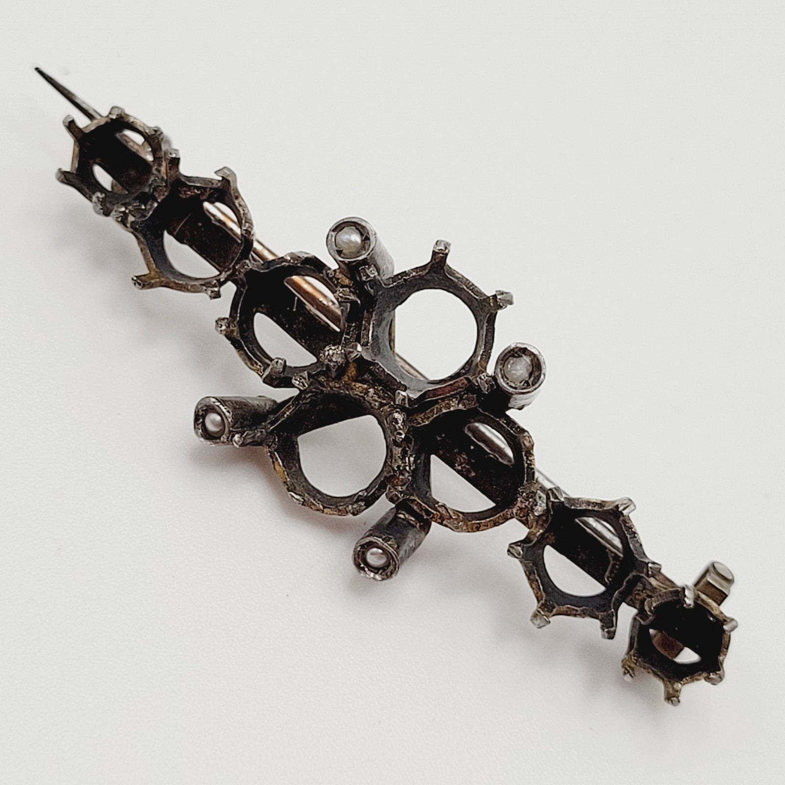Antique Victorian Era Empty Setting Mounting Jewelry Finding Aged Metal Brooch