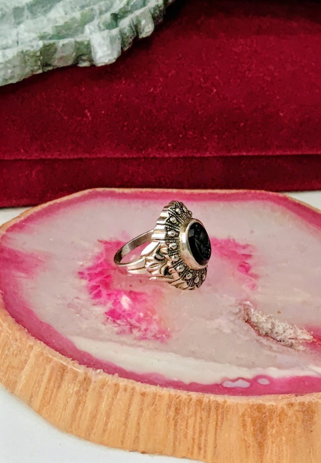 Vintage Art Deco Nouveau Black Onyx Spartan Silver Unmarked Ring Size 5