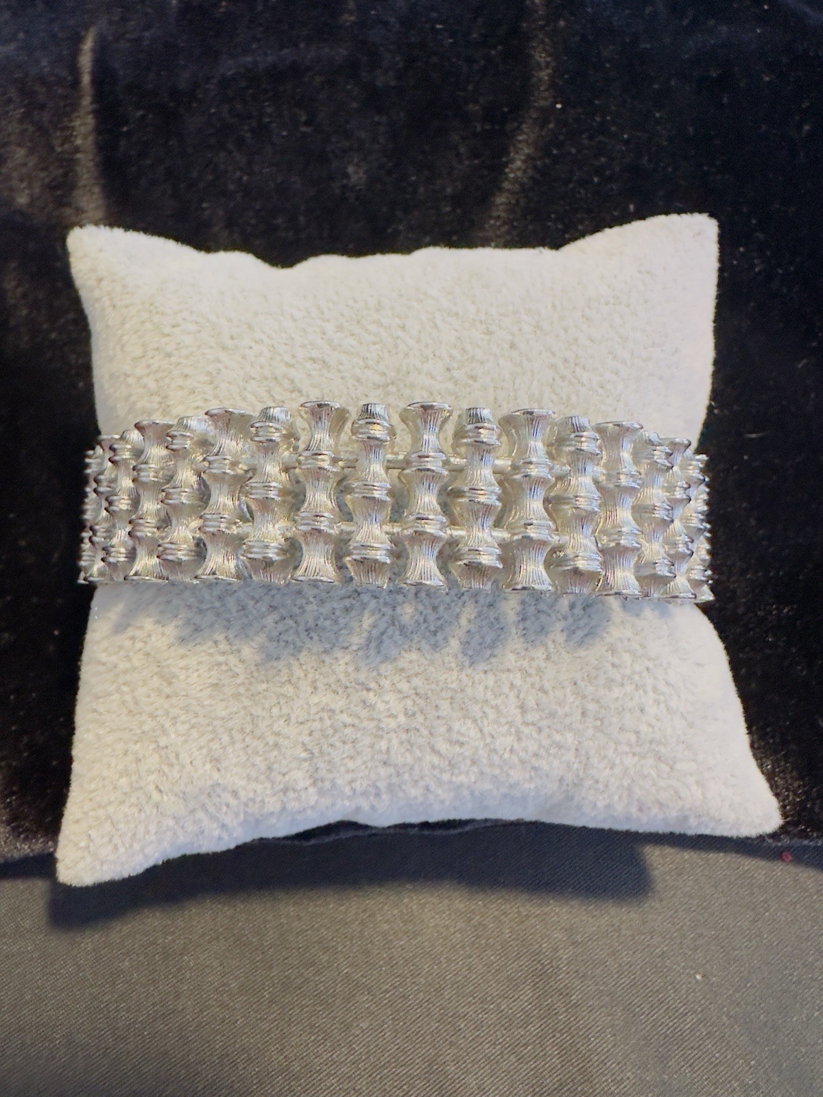 Vintage Cuff Bracelet Bangle Silver Tone Cuff Bamboo Design Good Quality Metal