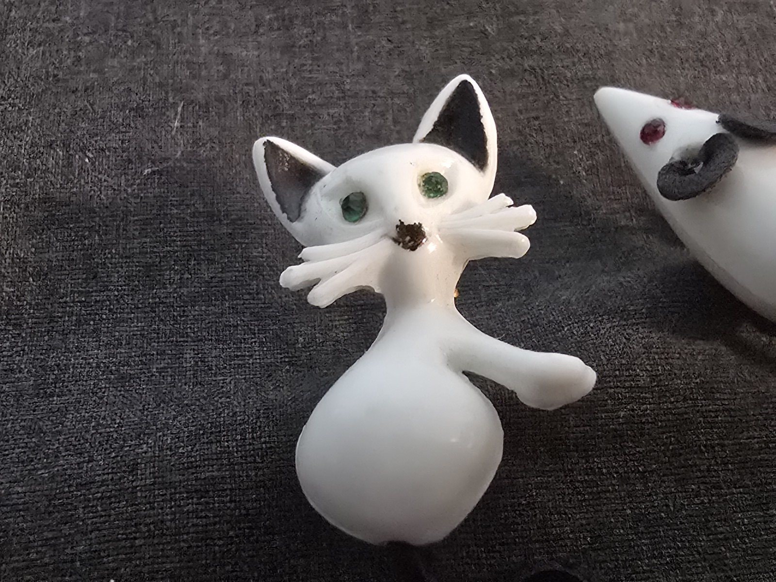 Set Of Vtg White Cat & Mouse Brooch Pins Plastic Rhinestone & Leather