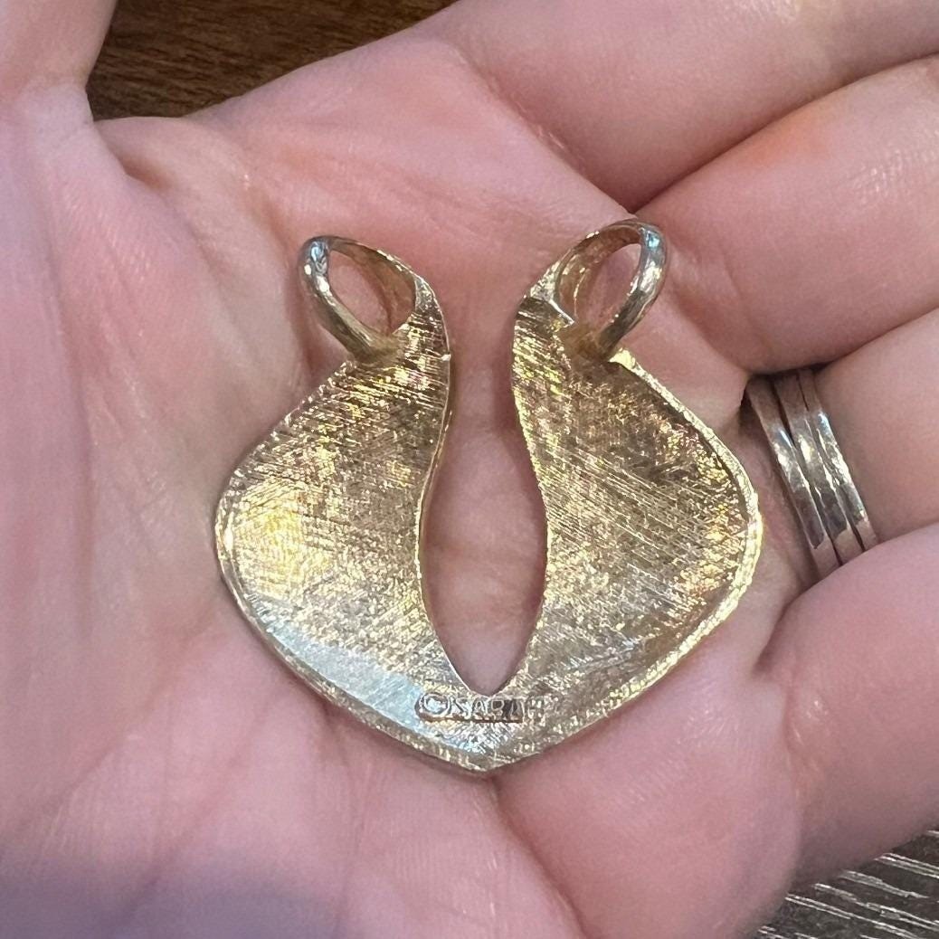 Vtg Sarah Cov Gold Tone Sculptural Wave Hidden Pendant 1970s Modernist