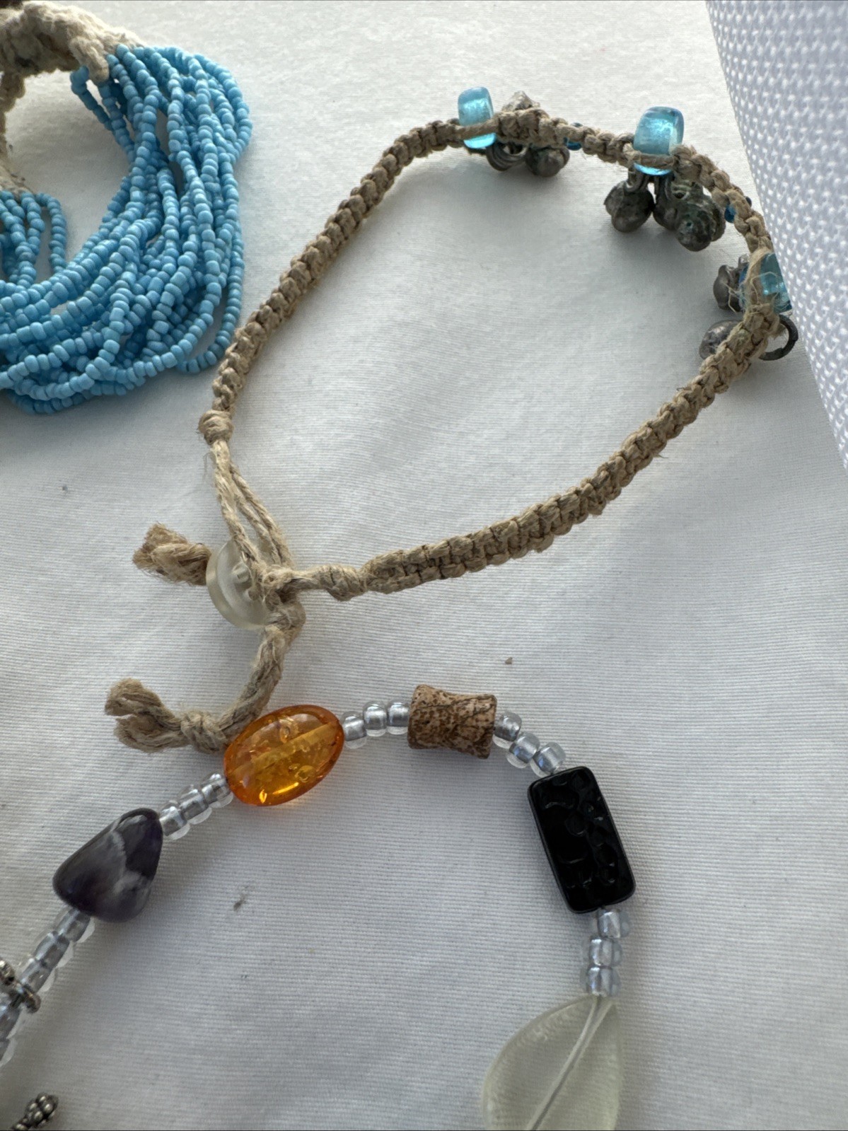 Fun Acrylic hemp texture Bracelets 90s Hippie Jewelry Lot! Gold tone bangles
