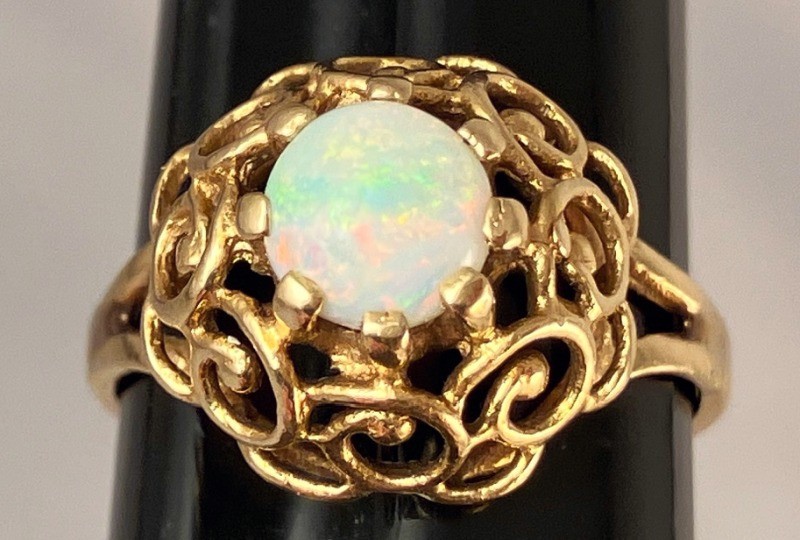 Vtg 14k Yellow Gold Opal Filigree Ring Size 6, 2.6 Grams, Raised Setting OOAK!