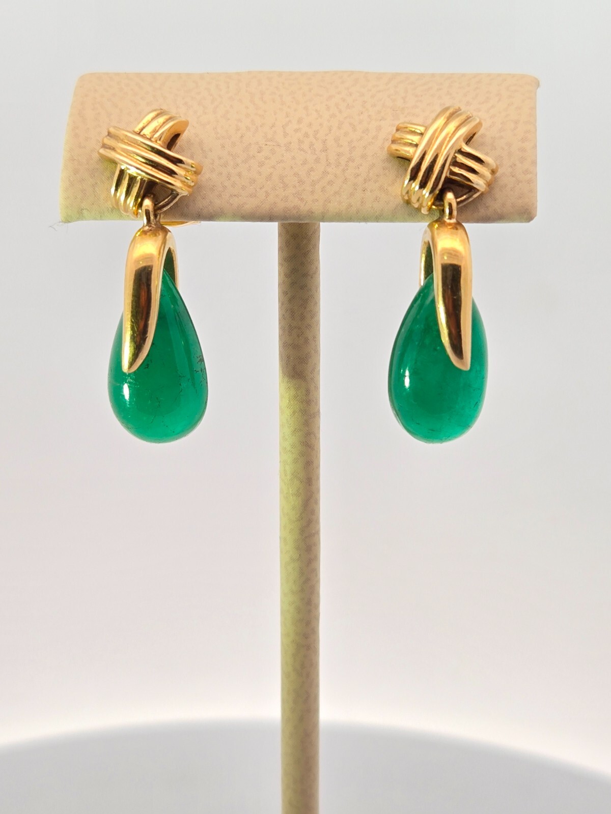 CERTIFIED NATURAL COLOMBIAN EMERALDS 17.5 CTS IN 18K GOLD FINE EARRINGS~$8,015.0