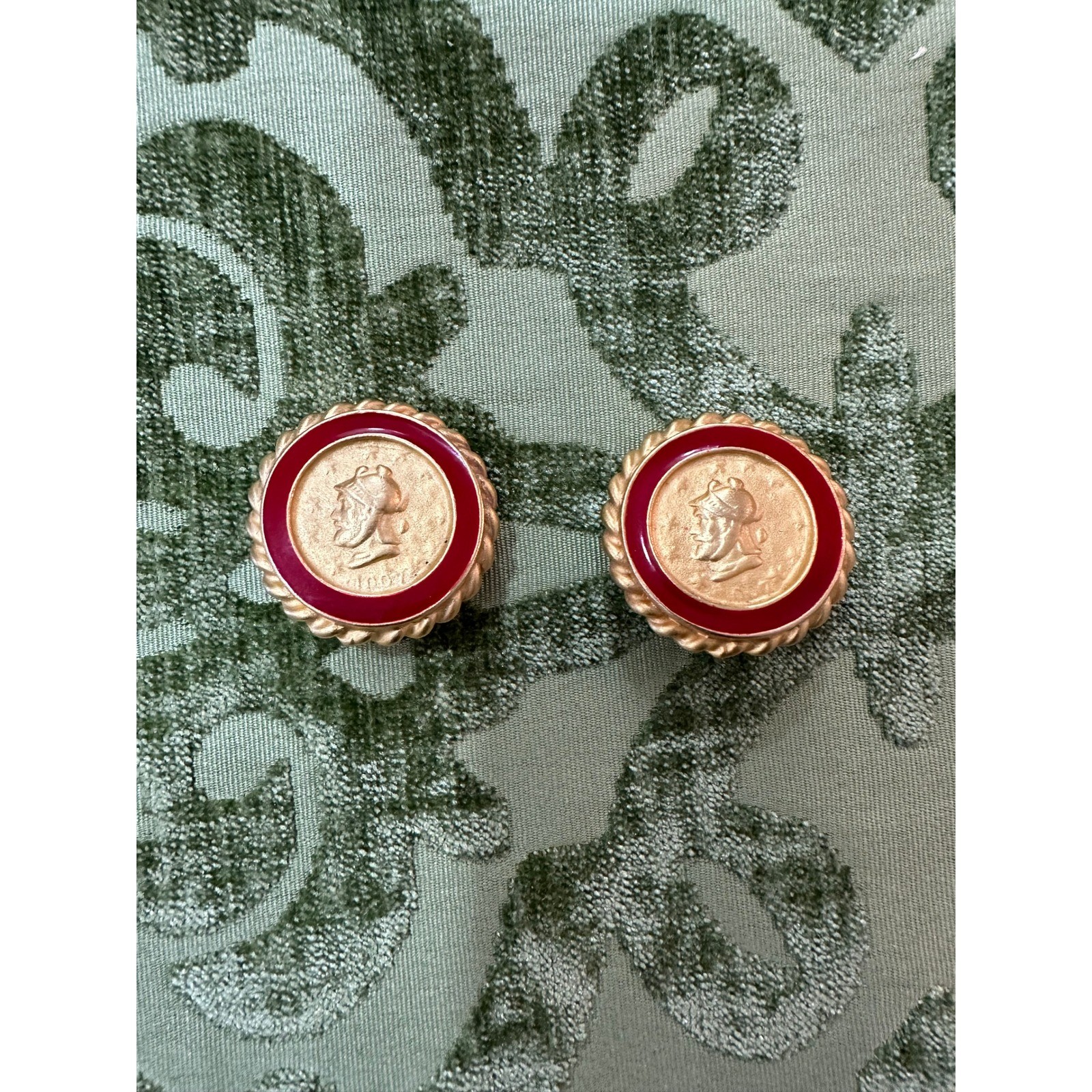 Unbranded Roman Coin Clip On Earrings Women OS Gold Red Good Vintage Enamel