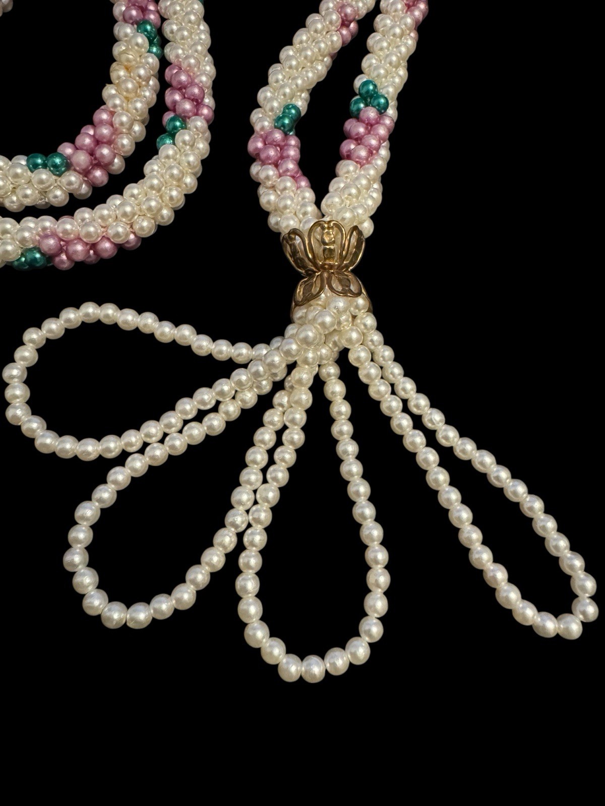 1960s Woven Faux Pearl Bead Flapper 32″ Necklace W Tassel Purple Green White BN1