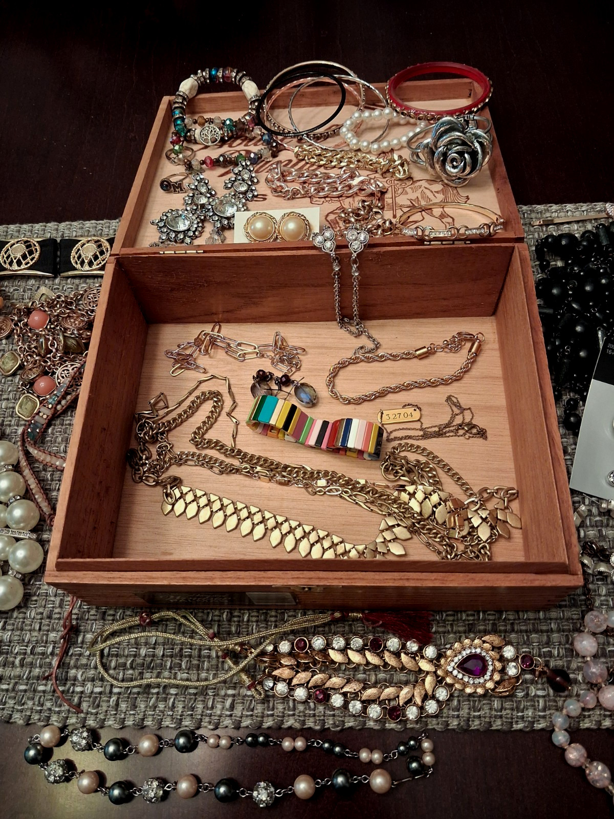 Vintage Modern Costume Jewelry Lot 50 + Pieces All Wearable Necklaces Bracelets