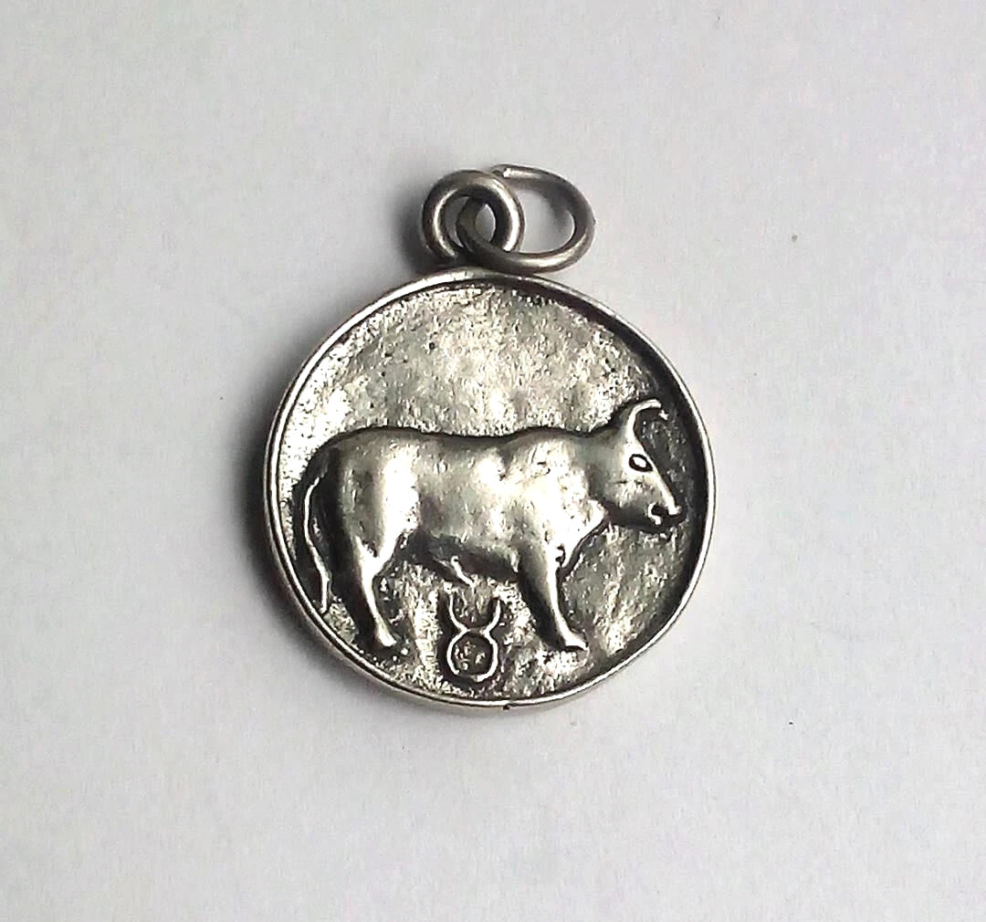 Vintage 925 Sterling Silver Taurus Zodiac Horoscope April May Charm / Pendant