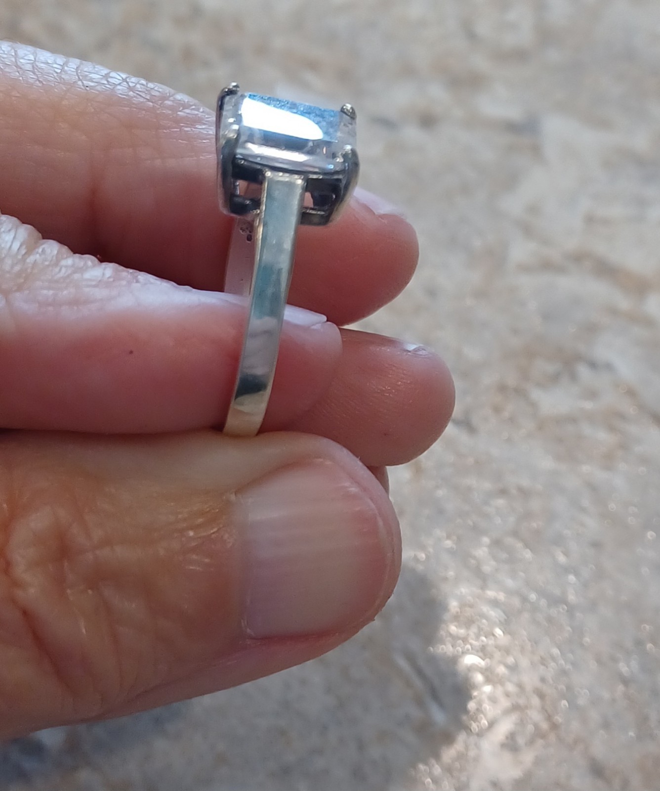 925 STERLING SILVER Ring Cubic Zirconia Stone sz about 7 1/2
