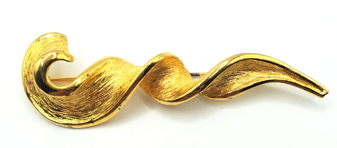 Vintage Swirl Twist Textured Ribbon Large Gold Tone Brooch Pin