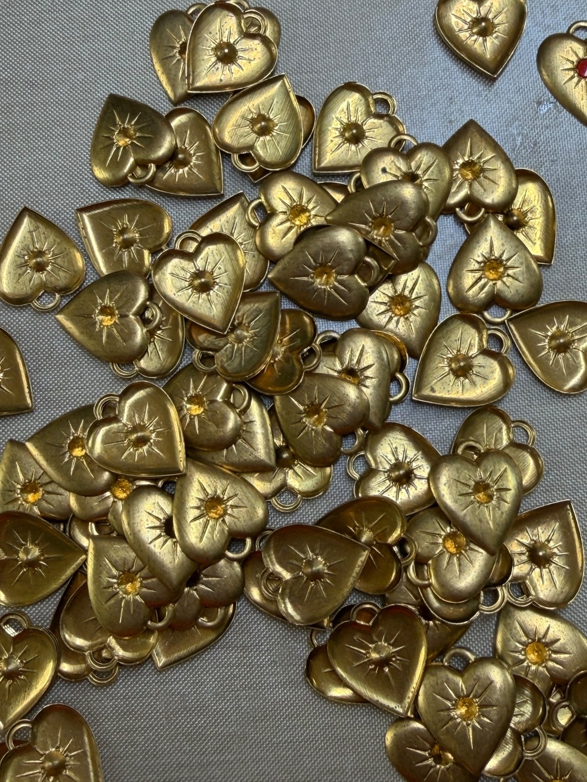 25 Vintage Brass Heart Charms w/ Swarovski Crystal Center – Choose Color – NOS J