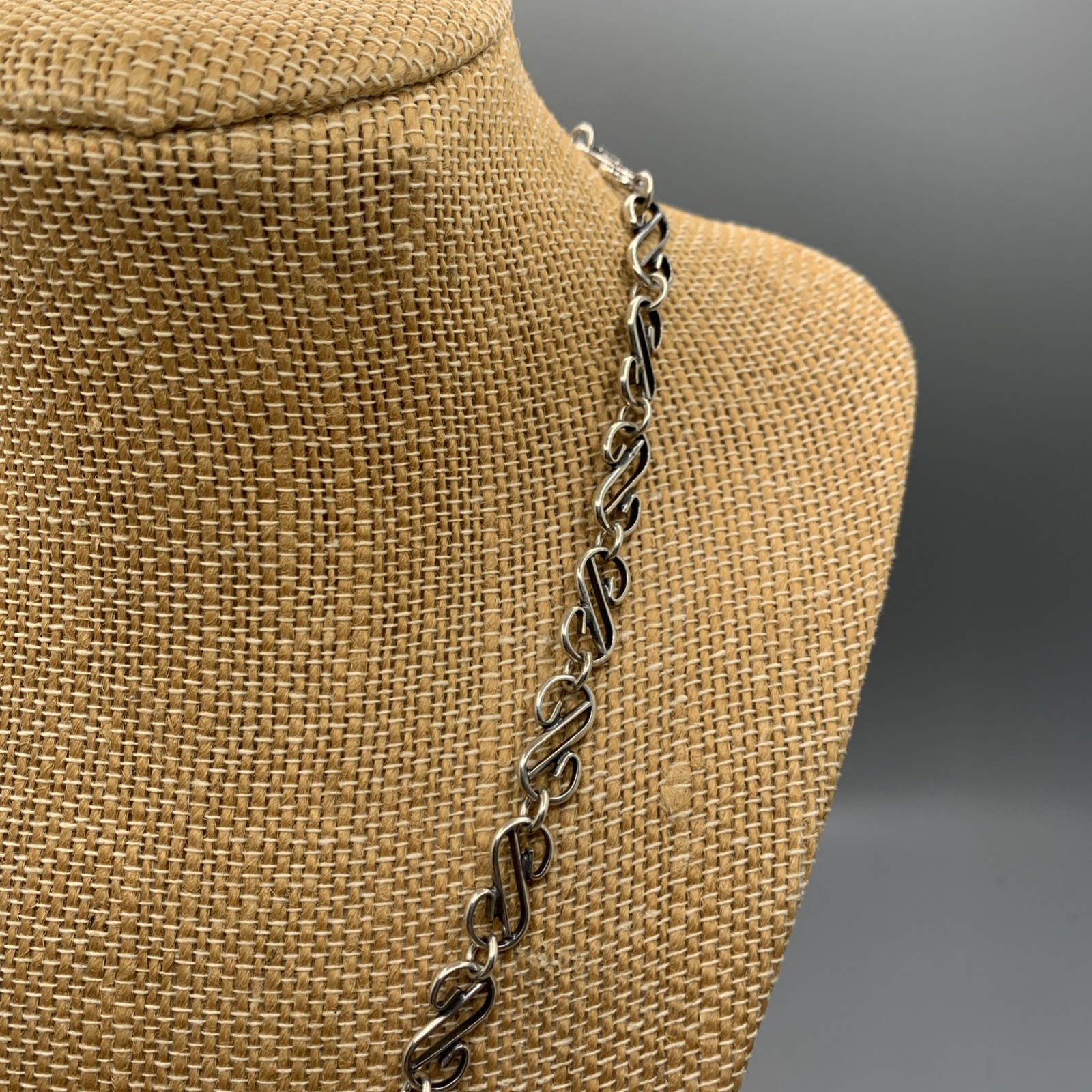 Vtg Handcrafted S Link .925 Sterling Silver 17”L Necklace. 17.9g ~ 7mm W Chain