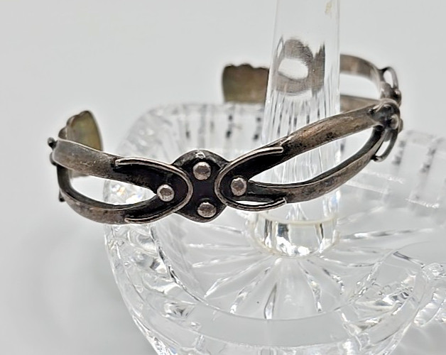 Vintage Taxco 980 Fine Silver Cuff 1940s Mexico Split Band 24.15g Modernist