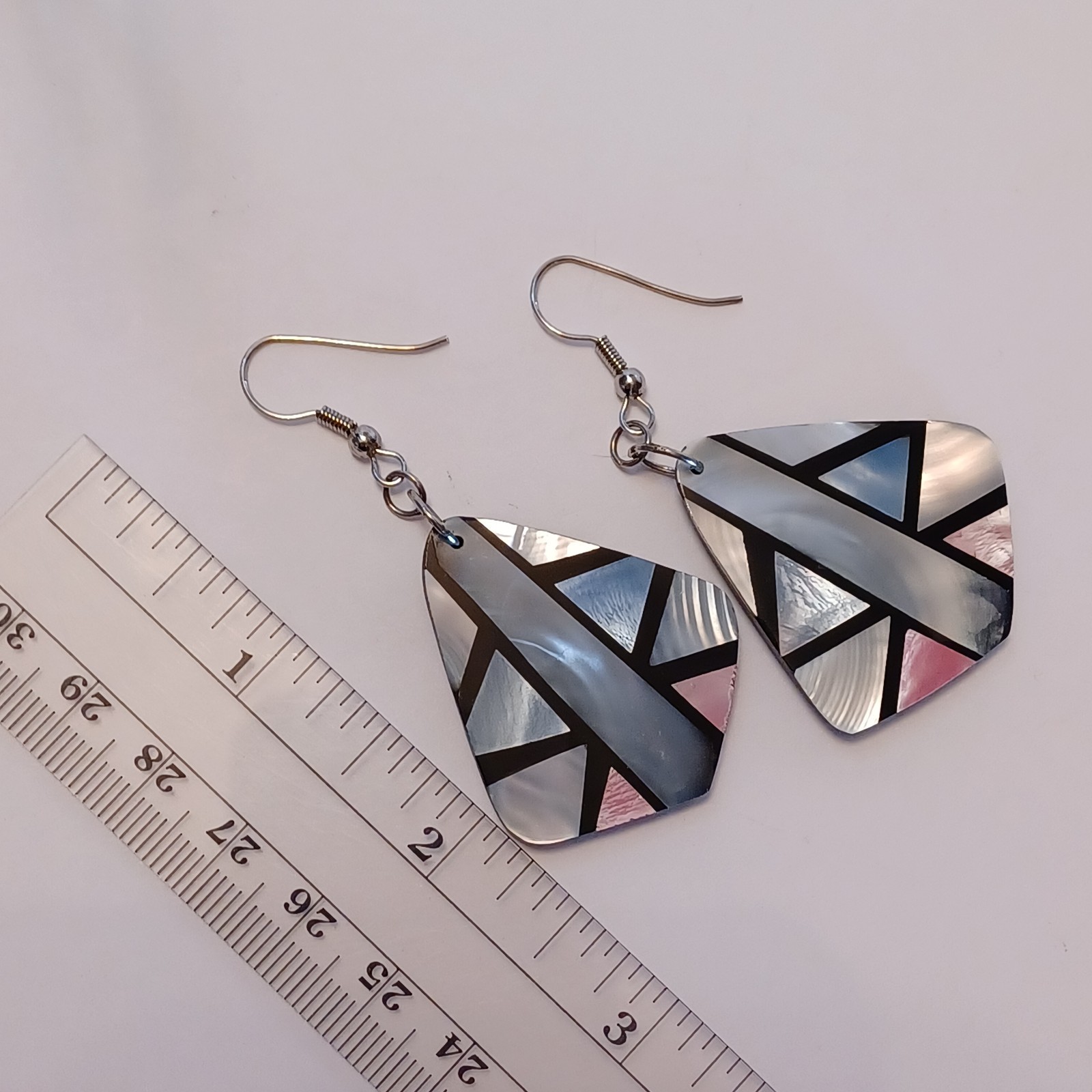 Vintage Shell Inlay Earrings Pink White Blue Black Gray