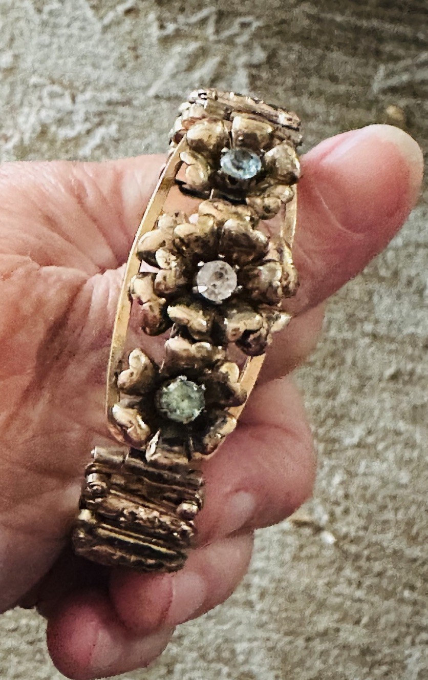 Vintage Lustern 1/20 12K GF on Sterling Expandable Flower Sweetheart Bracelet