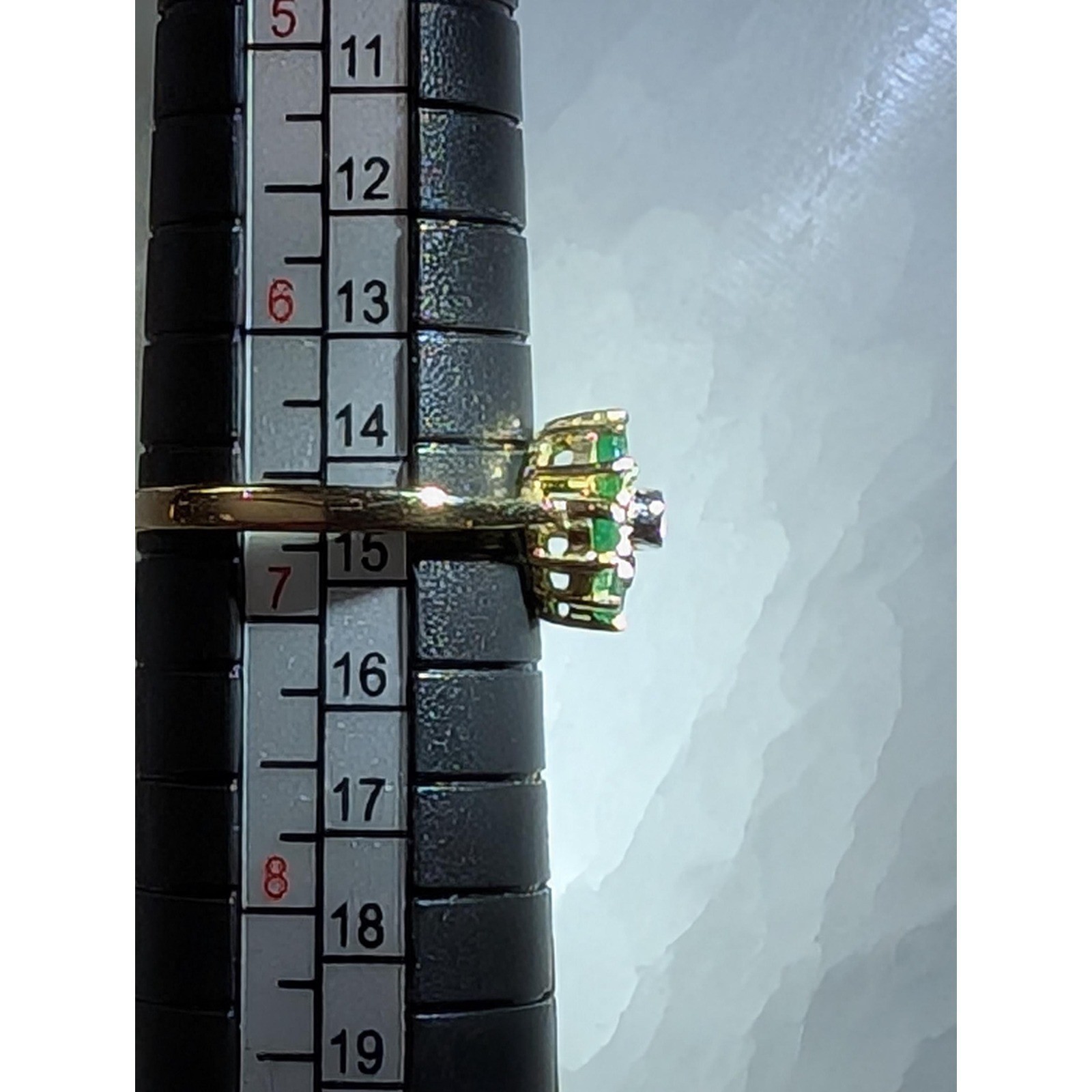 Vintage 18k Gold Emerald Ring Flower Estate Jewelry May Birthstone 6 3/4