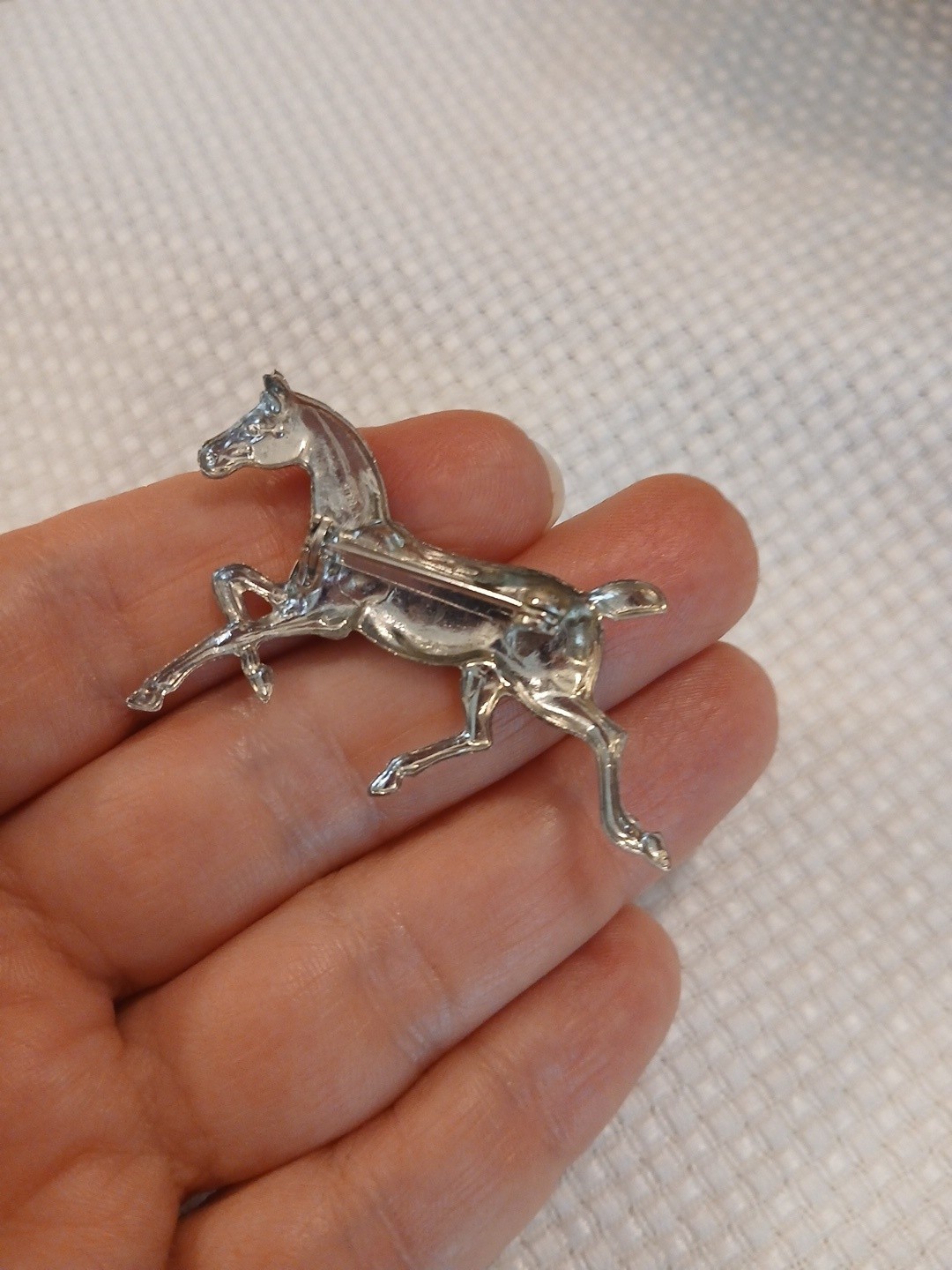 Vintage Beau Sterling Silver Horse Pin Brooch Equestrian Trotting Running 1.5″