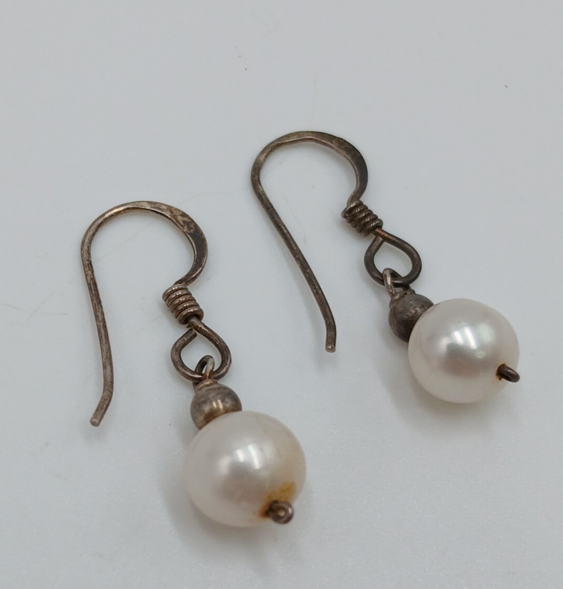 VTG 7mm Pearl Dangle Earrings 1in Drop Sterling Silver French Wire 1.43g Estate