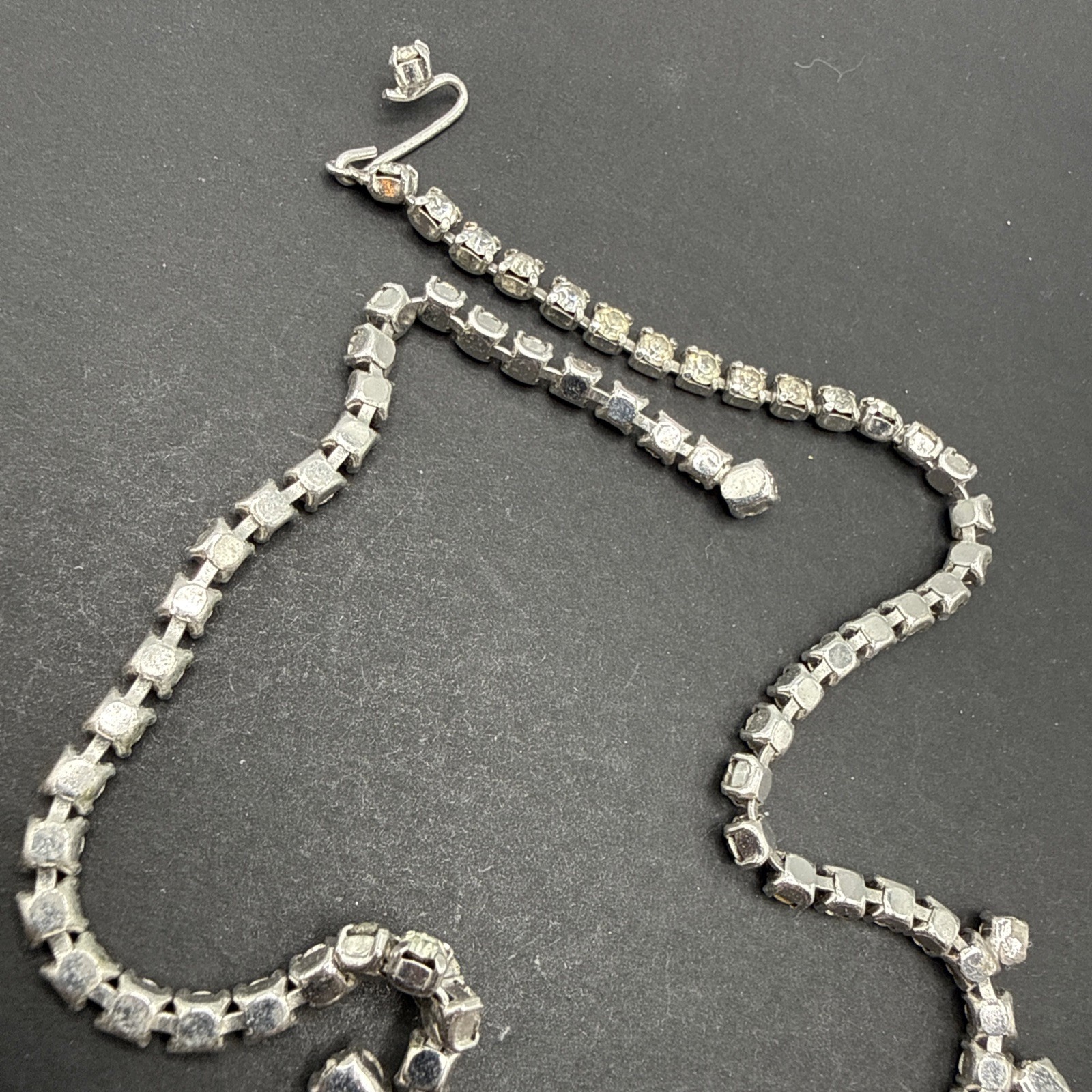 Vintage Clear Rhinestone Necklace Silver Tone 14” J151