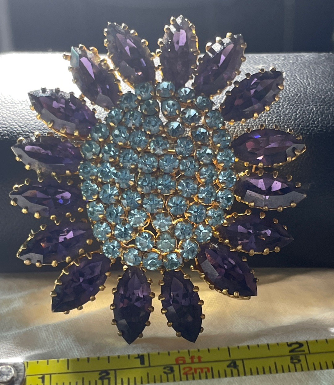 Vintage Blue And Purple Made In Austria Stamped Rhinestone And Gold Tone Brooch