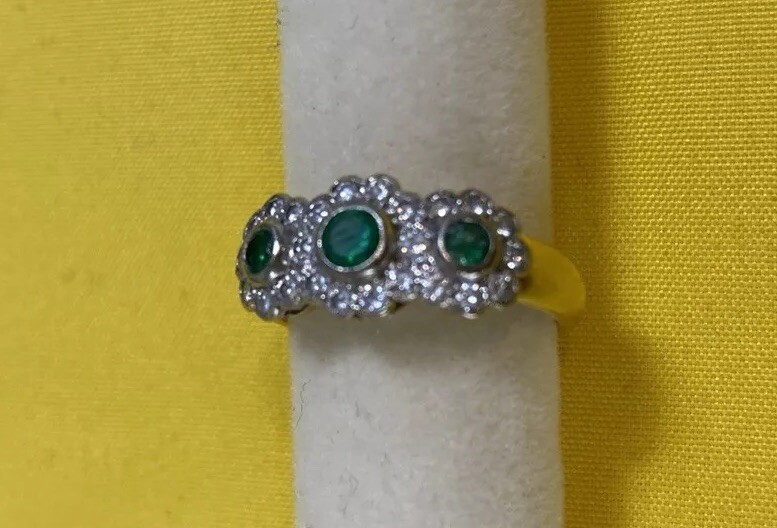 18K Lady’s Gemstone Fashion Ring Featuring 3Round Brilliant Cut Emerald Gemstone