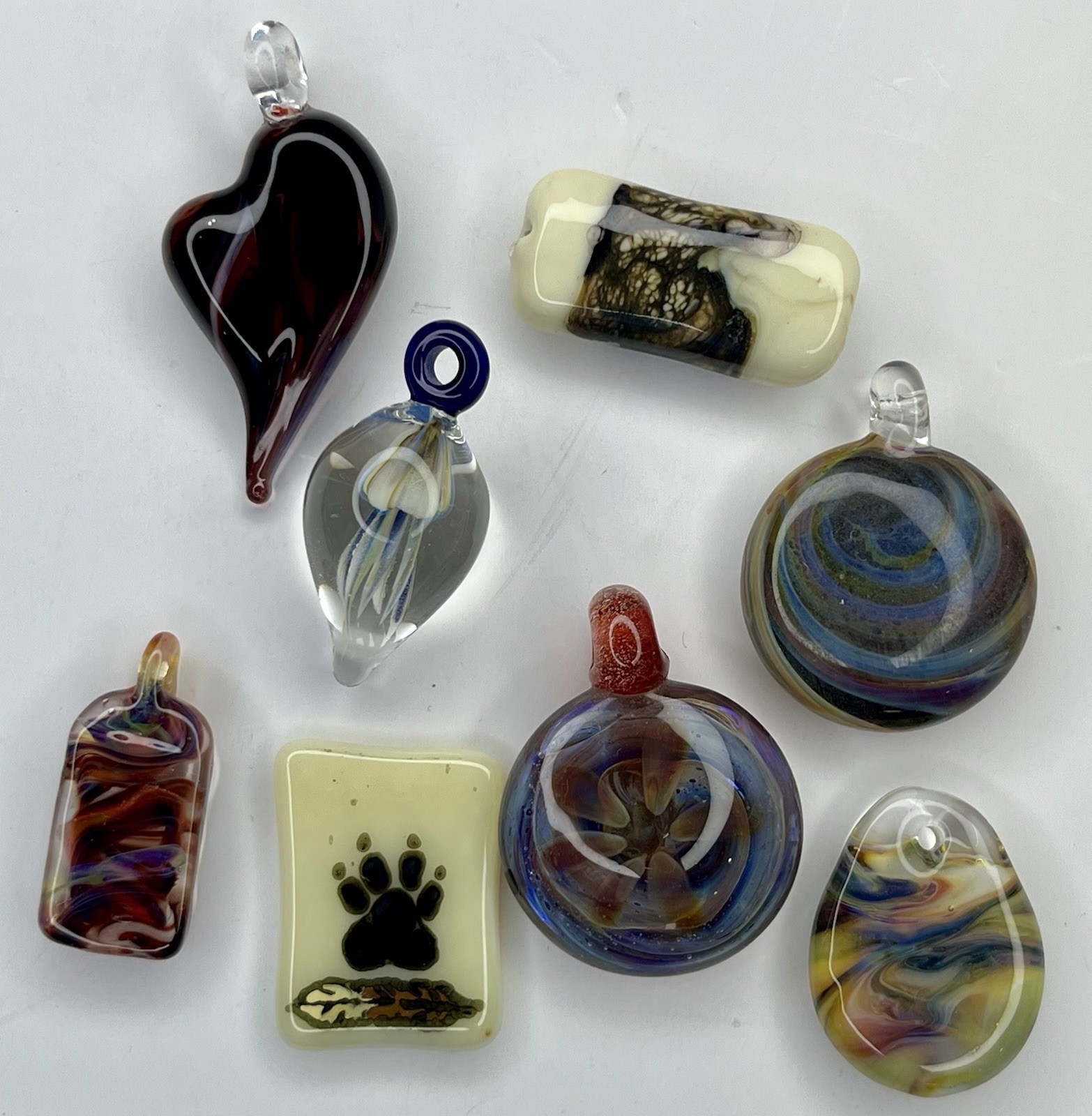 Lot Of 46 Artisan HandBlown Art Glass Flower Pendants Beads Murano Style In Case