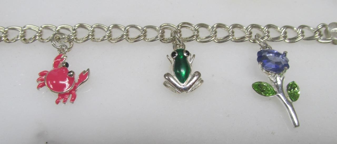 Sterling Silver Double Curb Link Bracelet w/ 5 Charms ~ 7-1/4″ ~ 15.6g ~ 3-D395