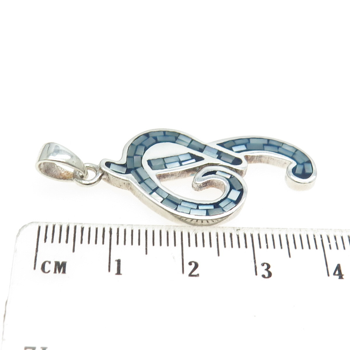 925 Sterling Silver Vintage Real MOP Inlay Letter “P” Initial Pendant