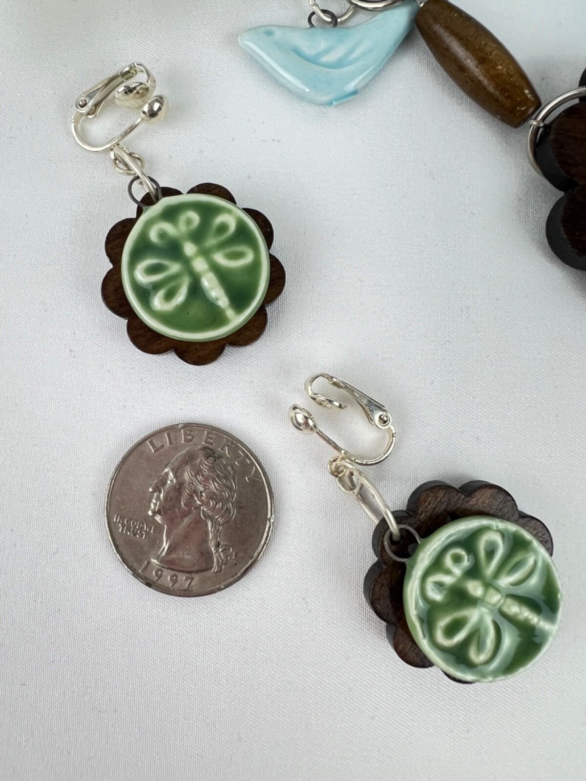 Ceramic & Wood Silver Tone Beads Discs Birds & Dragonfly Necklace & Earring Set