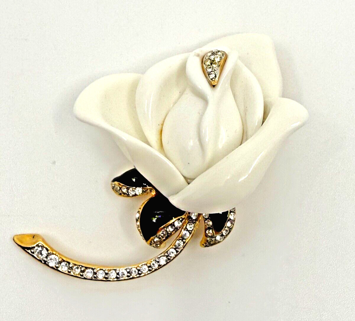 Elegant Vintage Signed Original Kenneth Jay Lane White Rose Brooch With COA