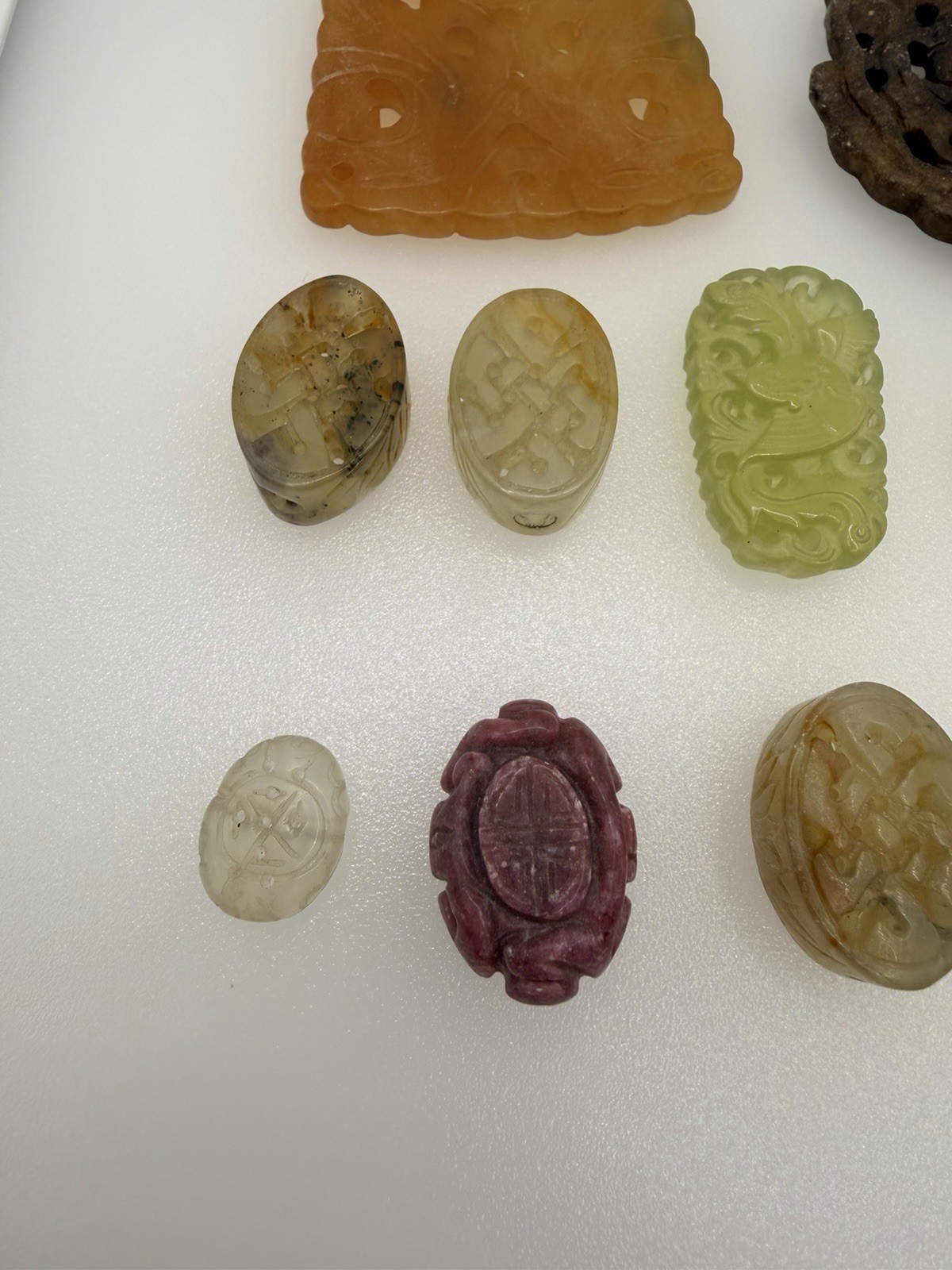 Lot of 17 Carved Semi Precious Stone Pendants Jade Agate Quartz Vintage Chinese