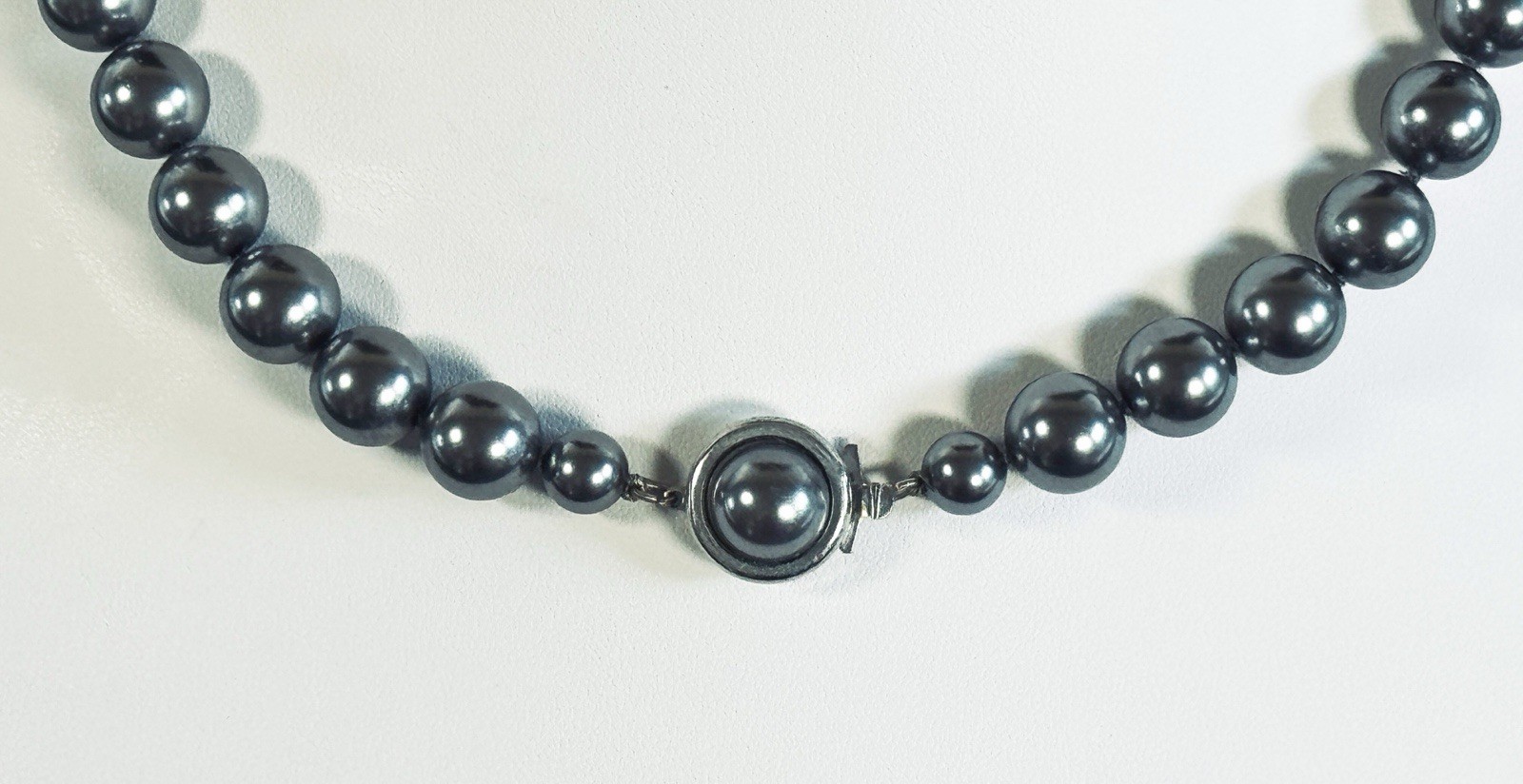 Vintage Faux Dark Gray Pearl Necklace and Matching Bracelet Glass Both EUC